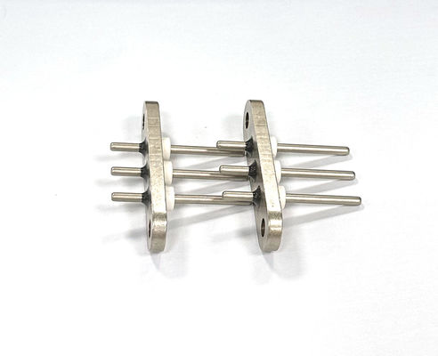 qualité  IATF Hermetic Single Seal Terminals Electroless Nickel Plated Rated Current 30A usine