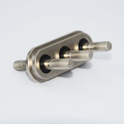 30A Connecteurs hermétiques hermétiques pour véhicules électriques 4J28 nickelés sur mesure