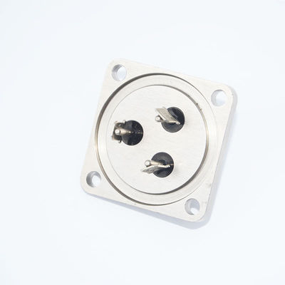 Plaque de terminaison à vis avec plaquage au nickel sans électro