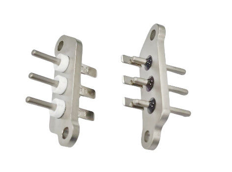 Terminel scellé à barres de soudage courtes plaqué au nickel avec une longueur d'aiguille de 30,6 mm et une résistance d'isolation de 1000 MΩ