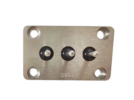 23.7mm épingle en acier avec une extrémité conique et une petite plaque carrée pour le compresseur de climatisation