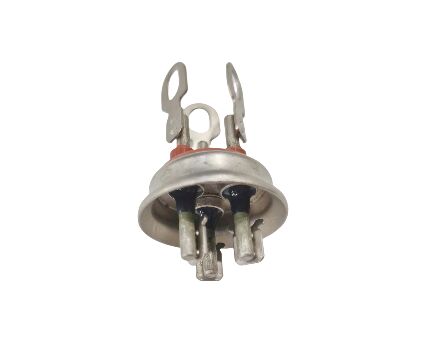 Terminals de compresseurs hermétiques standard offrant un matériau d'isolation céramique et une conformité RoHS pour des performances améliorées