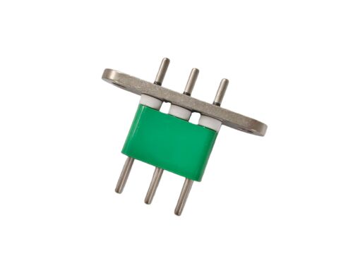 Connecteur de véhicule électrique hermétique, doté d'un matériau d'isolation en verre, adapté aux systèmes de recharge de voitures électriques