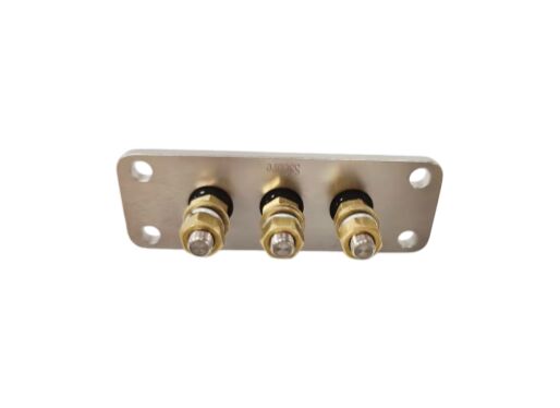 Température de fonctionnement de moins 40 °C à 105 °C Plaque de terminaison de connexion conçue avec une épaisseur de nickel de 3 à 5 micromètres pour les connexions électriques