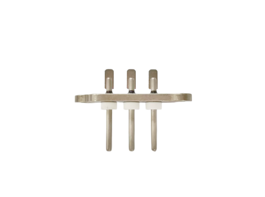 Isolateur céramique connecteur hermétique de véhicule électrique utilisant 45 plaques d'acier pour assurer une connectivité électrique durable