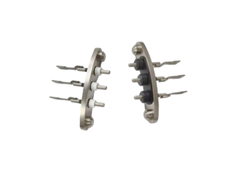 Matériau des broches SUH446 Terminal hermétiquement scellé Voltage nominal 960V Solution de connexion électrique pour applications industrielles
